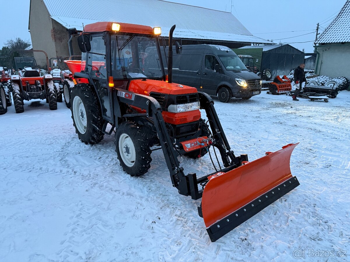 Malotraktor Kubota GL400 zimní údržba - 2