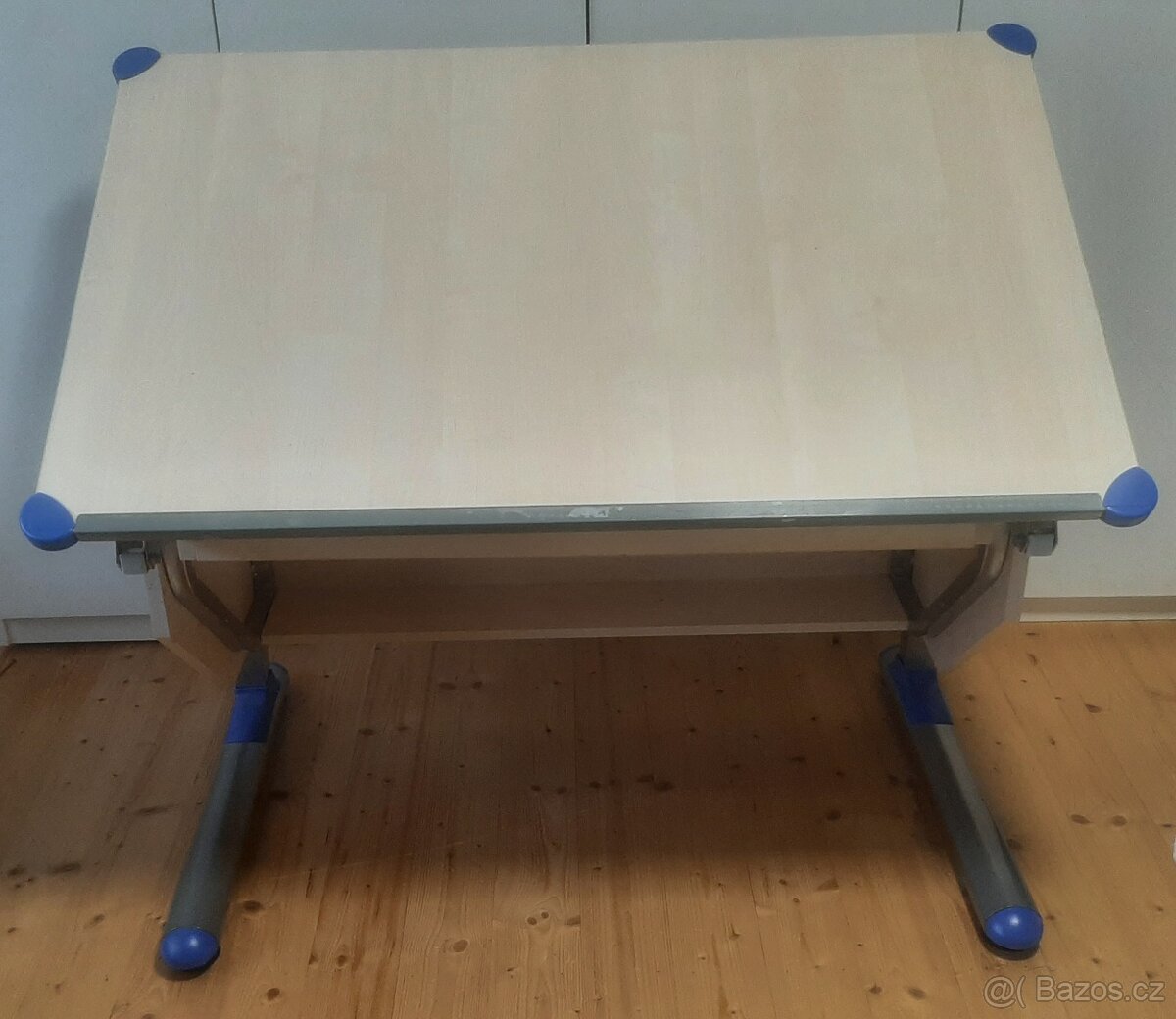 Rostoucí stůl pro děti a studenty - 2