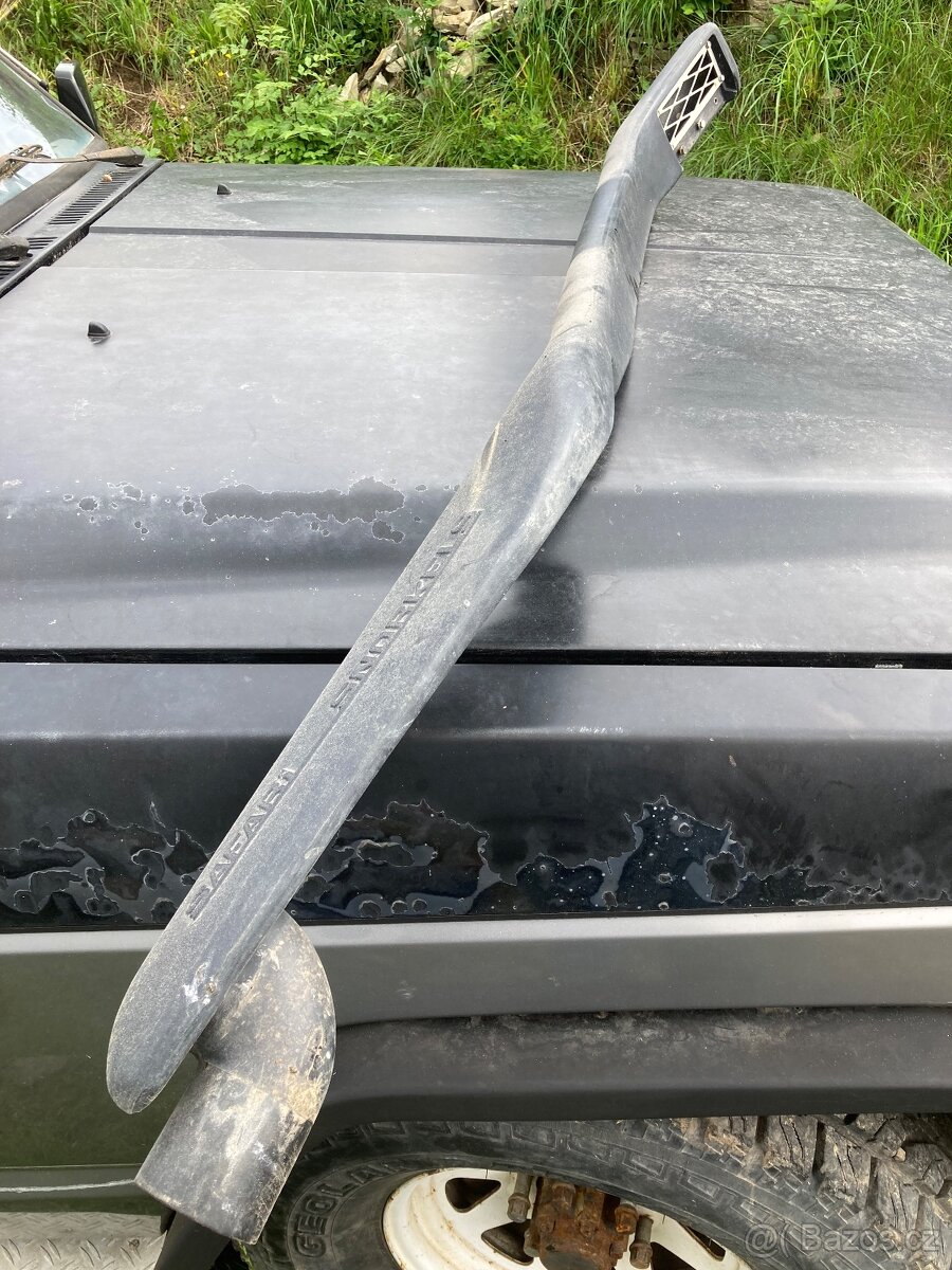 Safari Snorkels Terrano 1 - 2
