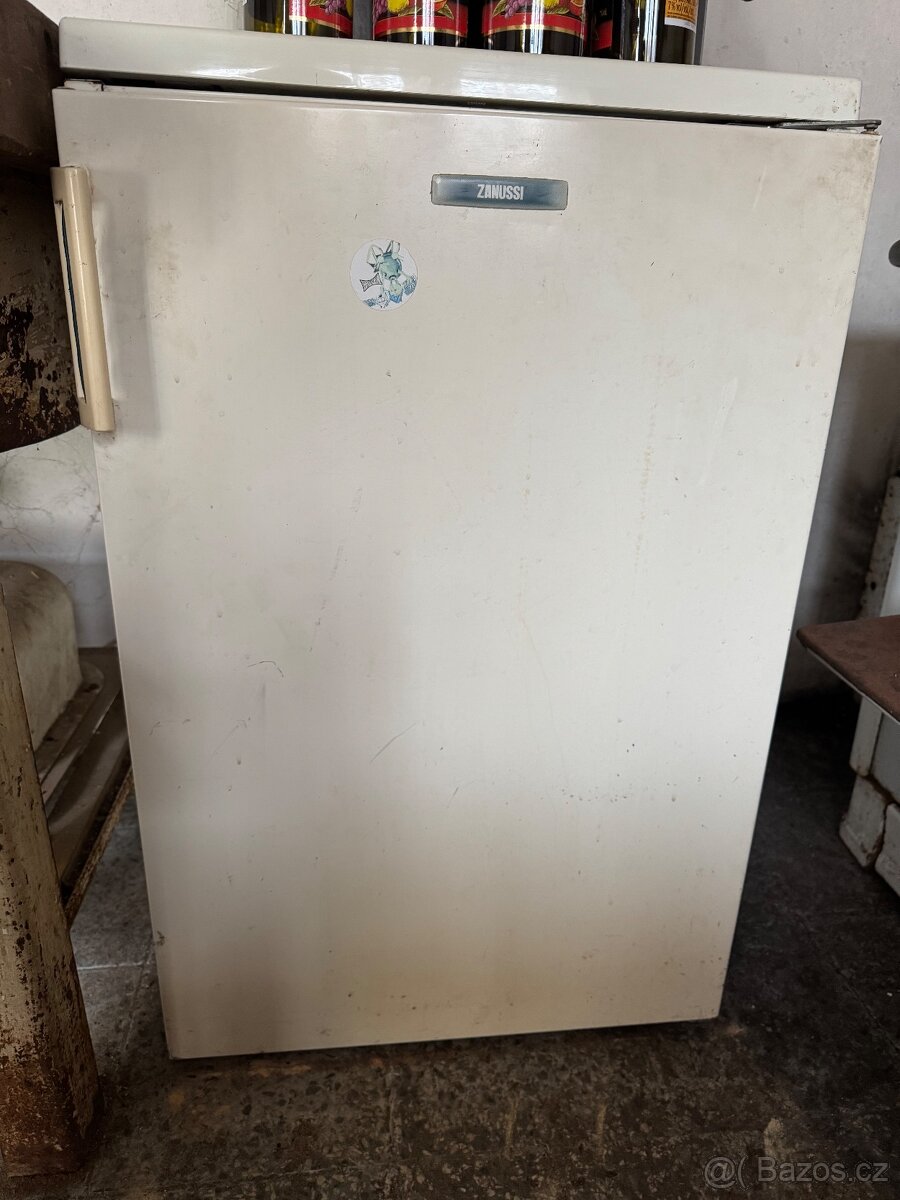 Zanussi malá lednice s mrazákem - 2