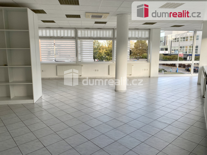 Komerční prostor centrum Břeclav - 2
