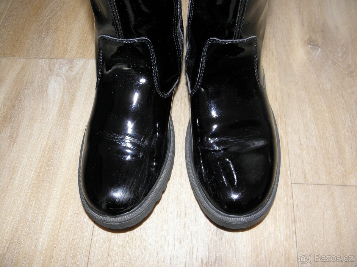 dívčí kozačky zn. Primigi vel.38 - 2