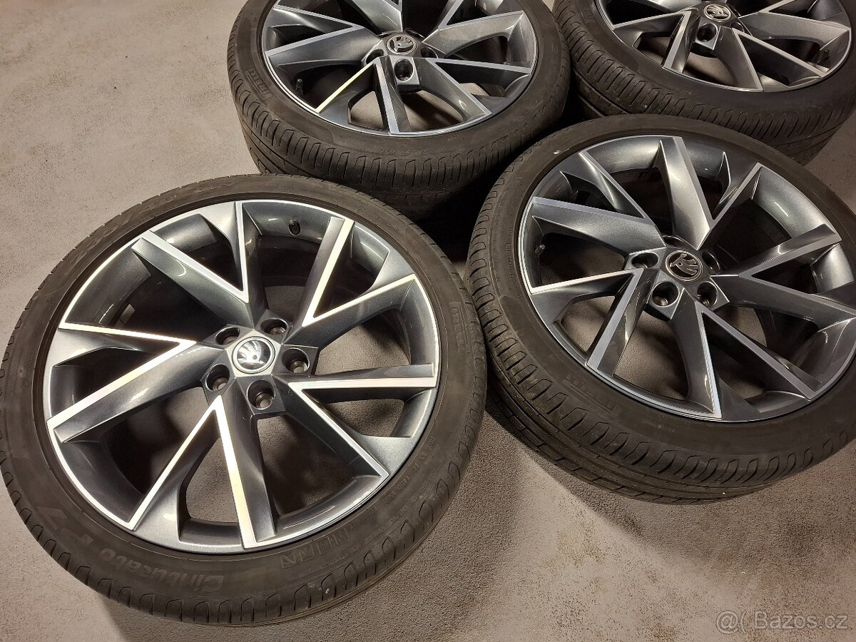 Alu kola 19" Škoda Superb Vega 5x112 s pneu 235/40R19 - 2