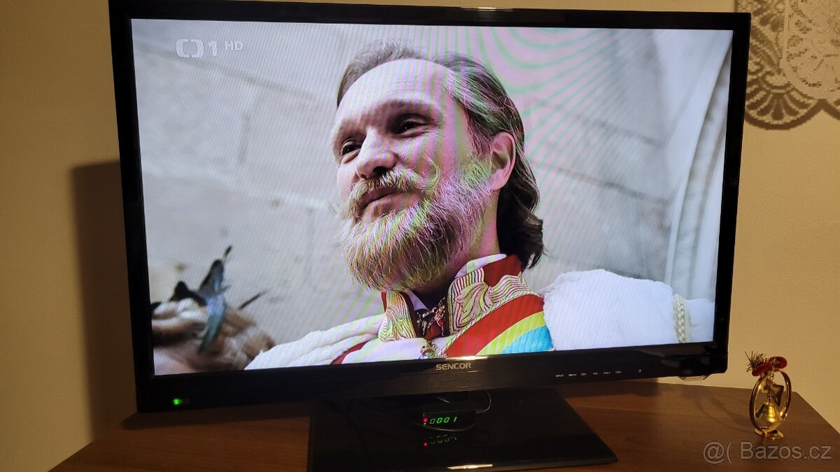 TV SENCOR úhlopříčka 71cm (28palců) - 2