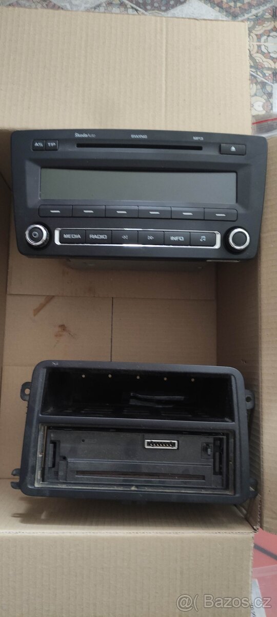 Prodám autorádio Swing (Škoda) - 2