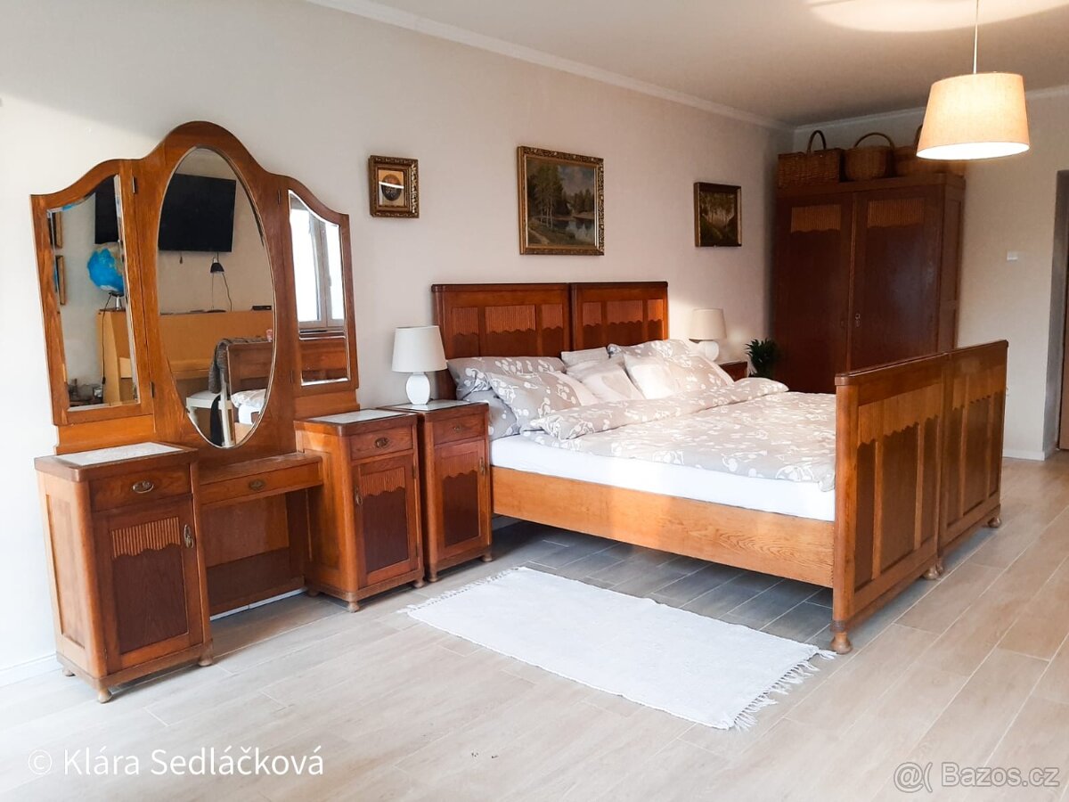 Ložnice z masivu - 2