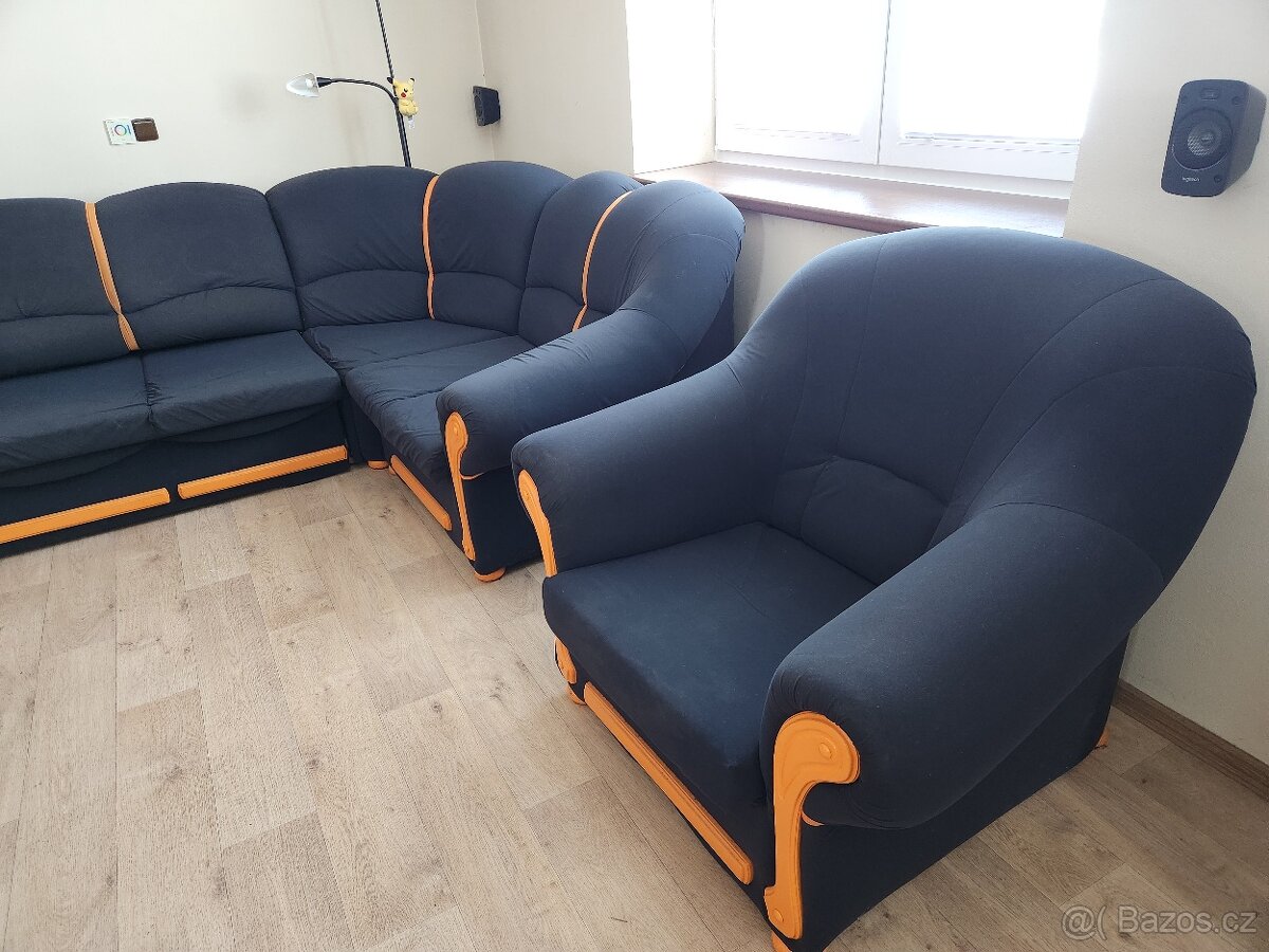 Rohový gauč a křeslo - 2