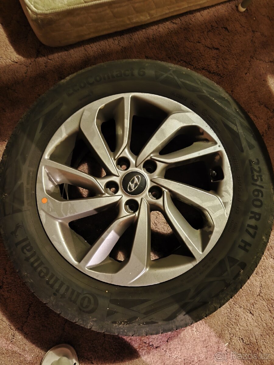 Kolo Hyundai Tucson r17 - 2