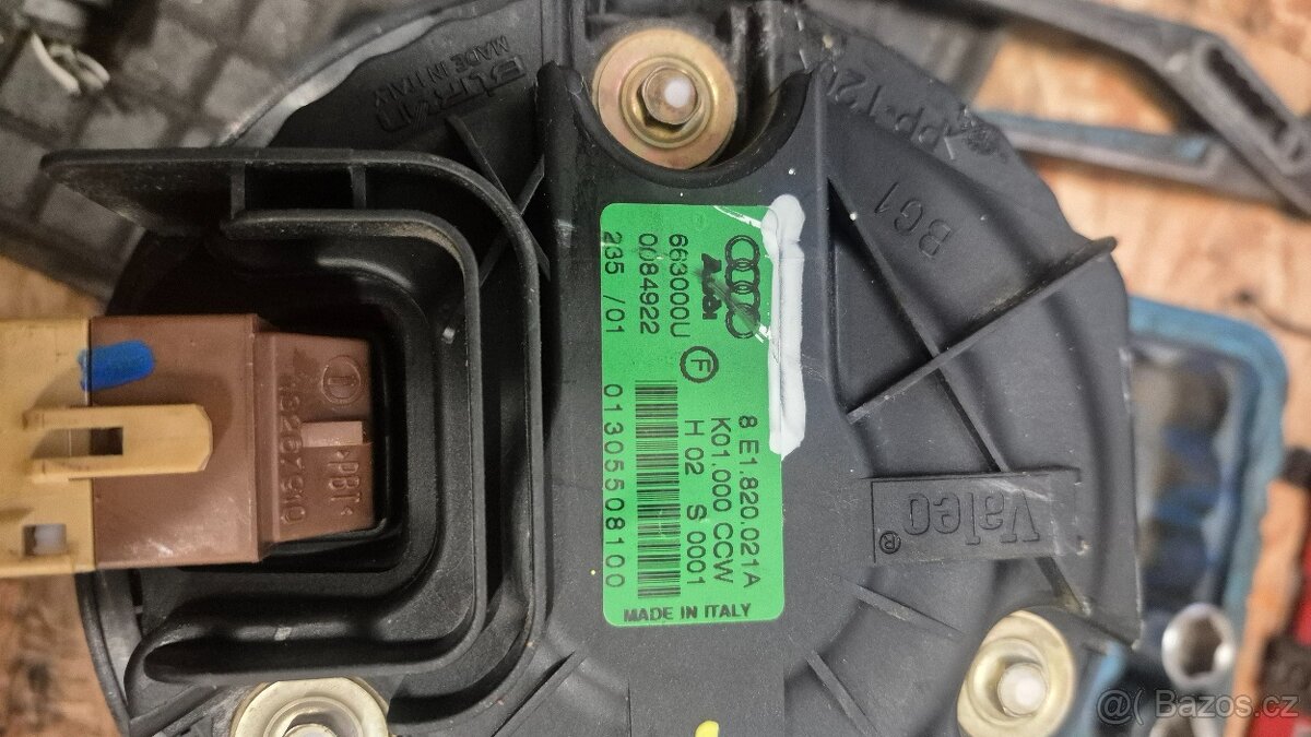 Ventilátor topení A4b6 8e1 820 021 A - 2