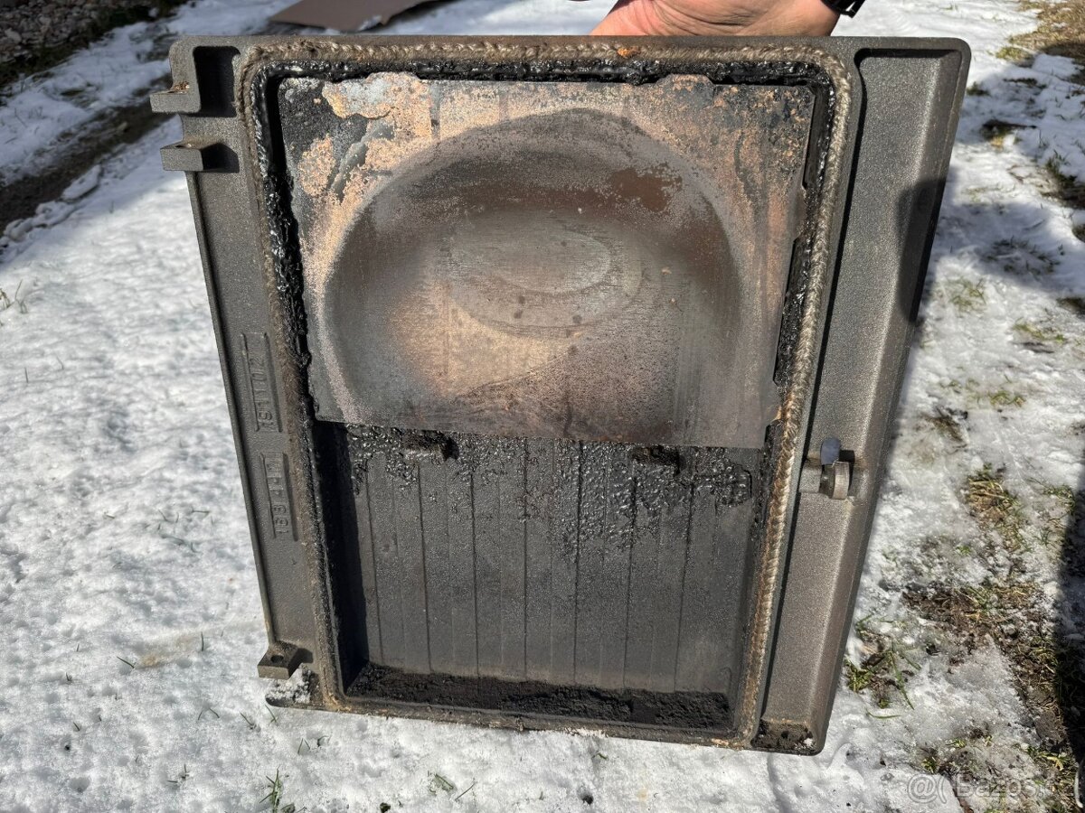 Viadrus popelníková dvířka - 2