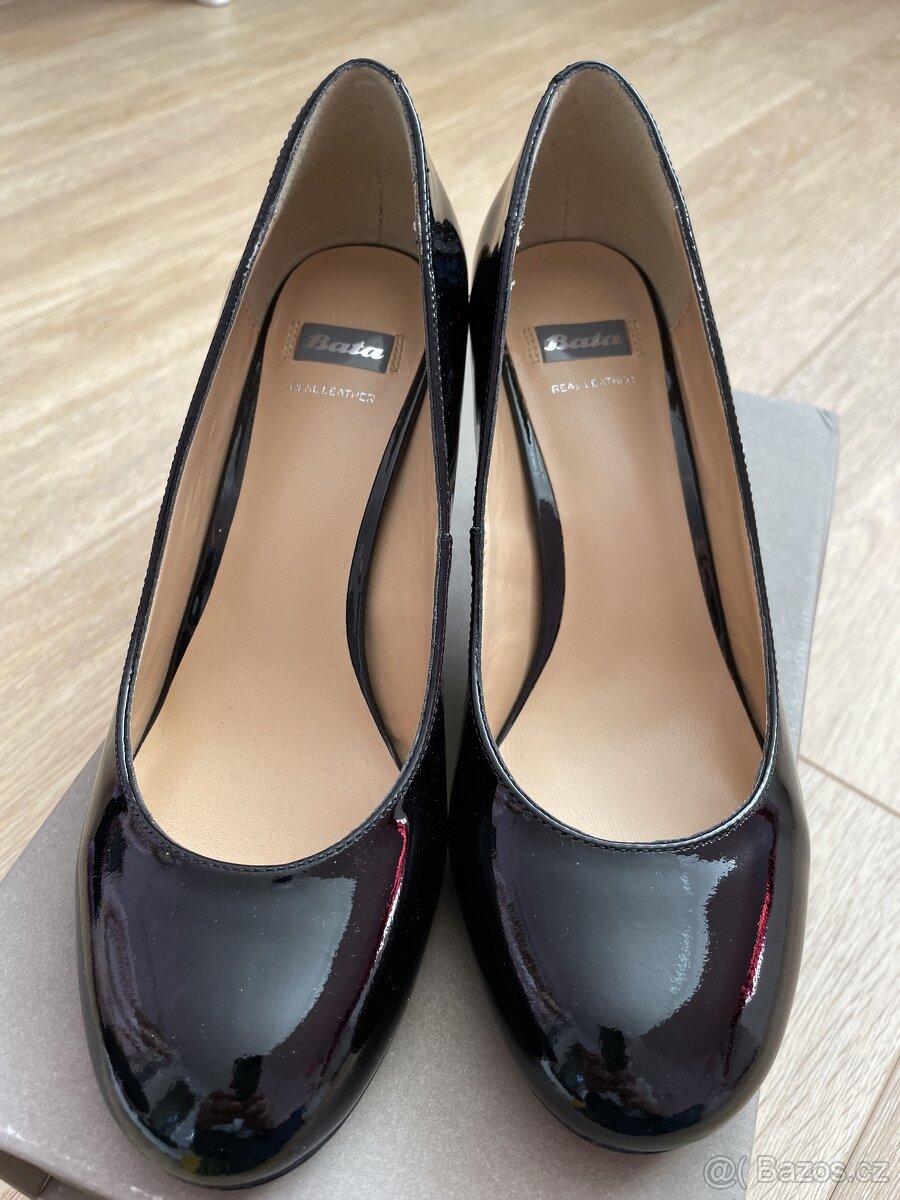 Kožené lakované lodičky Baťa, vel. 36 - 2