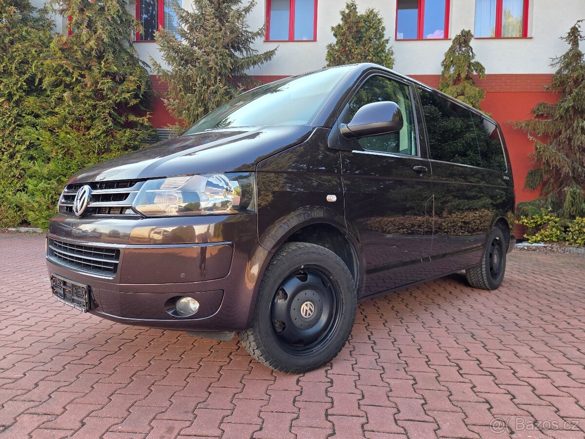 Multivan T5 2.0 TDI 103kW,Tažné,Webasto,4x4,2015 - 2