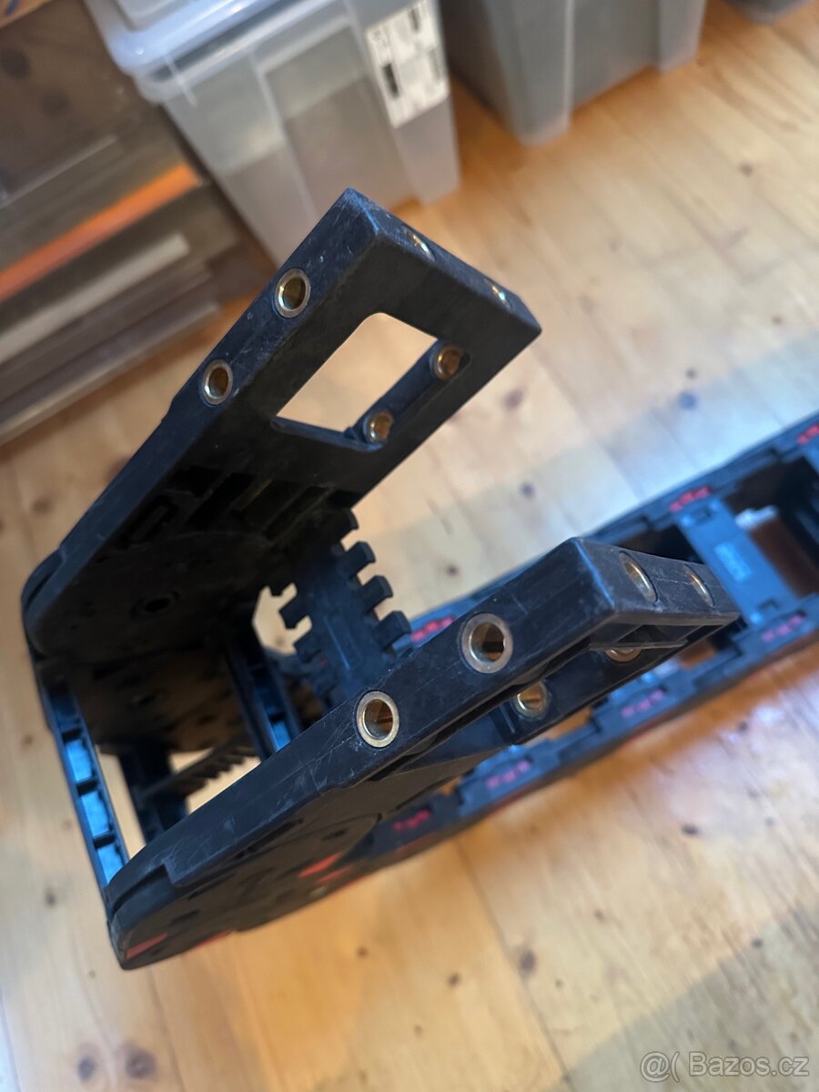 Kabelový energetický řetěz (drag chain), průmyslový - 2