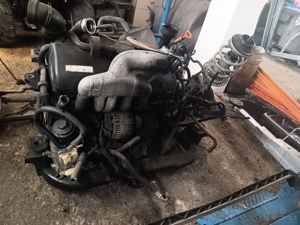 Prodam motor a prevodovku - 2