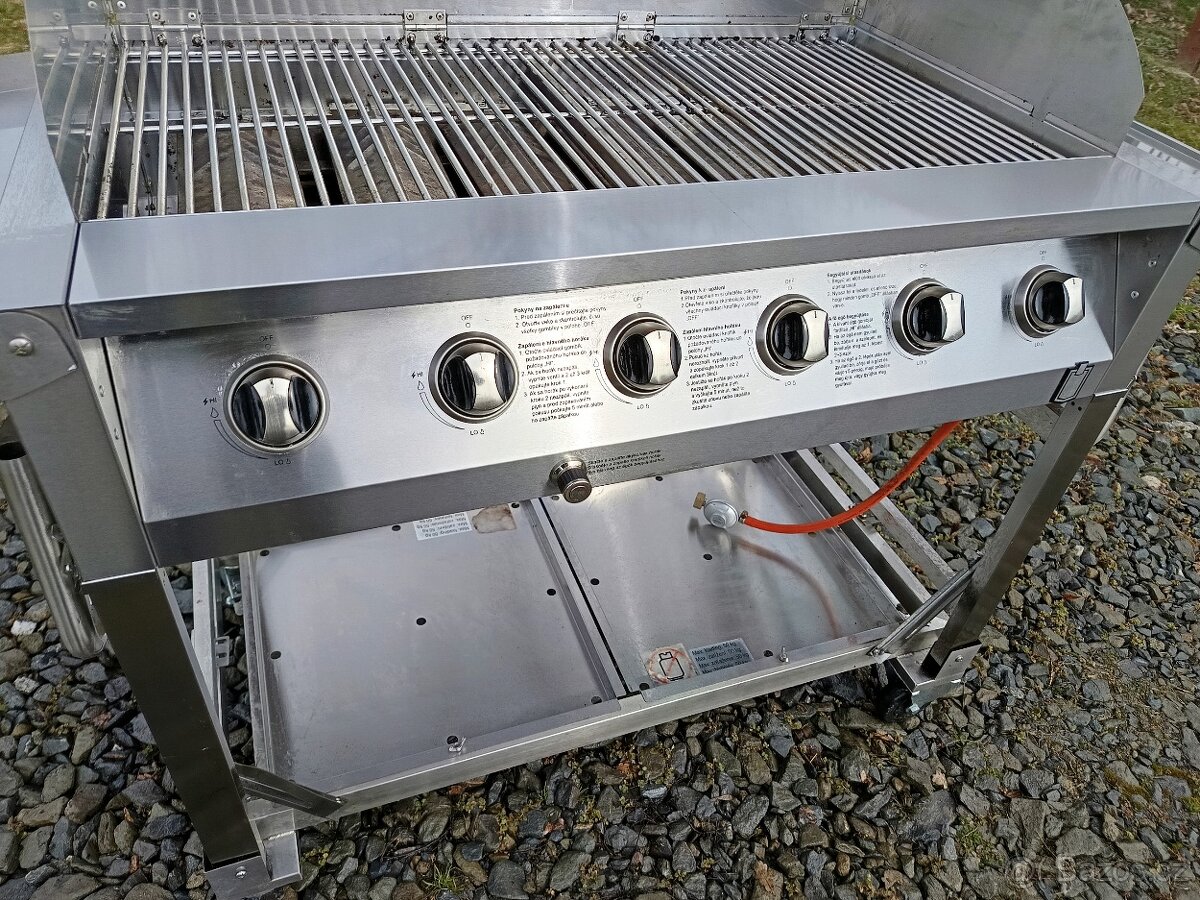 Nerezový plynový gril - 2