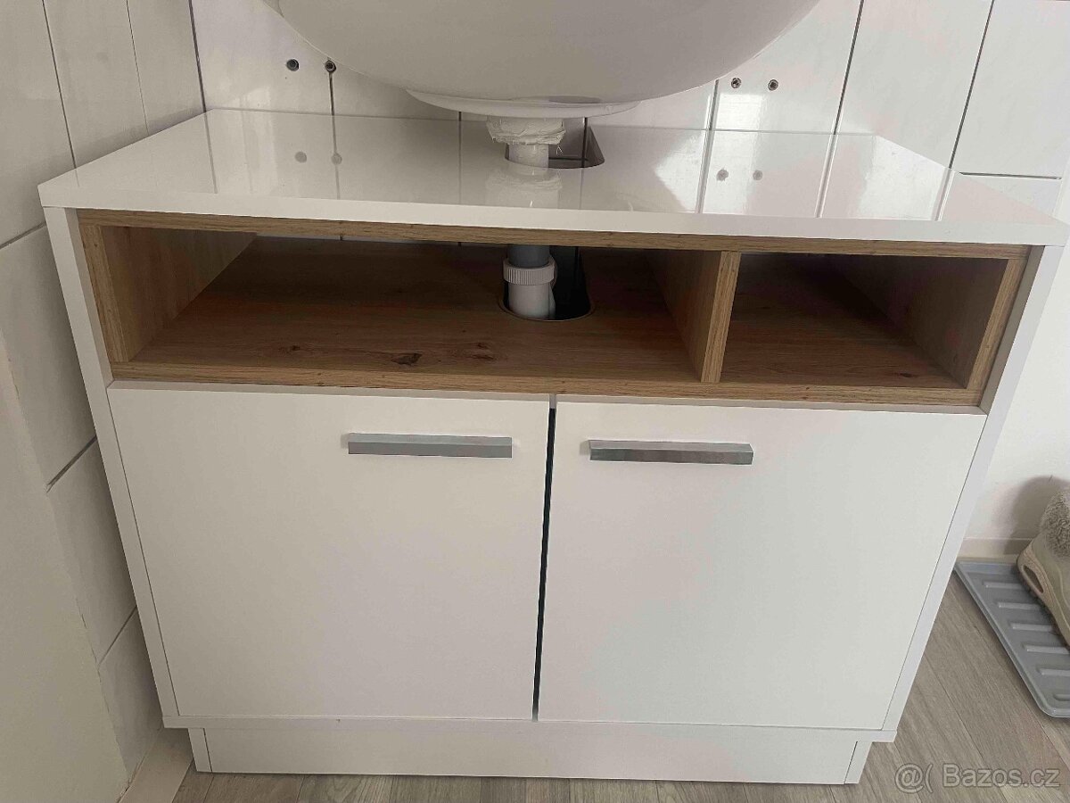 Skříňka pod umyvadlo - 2