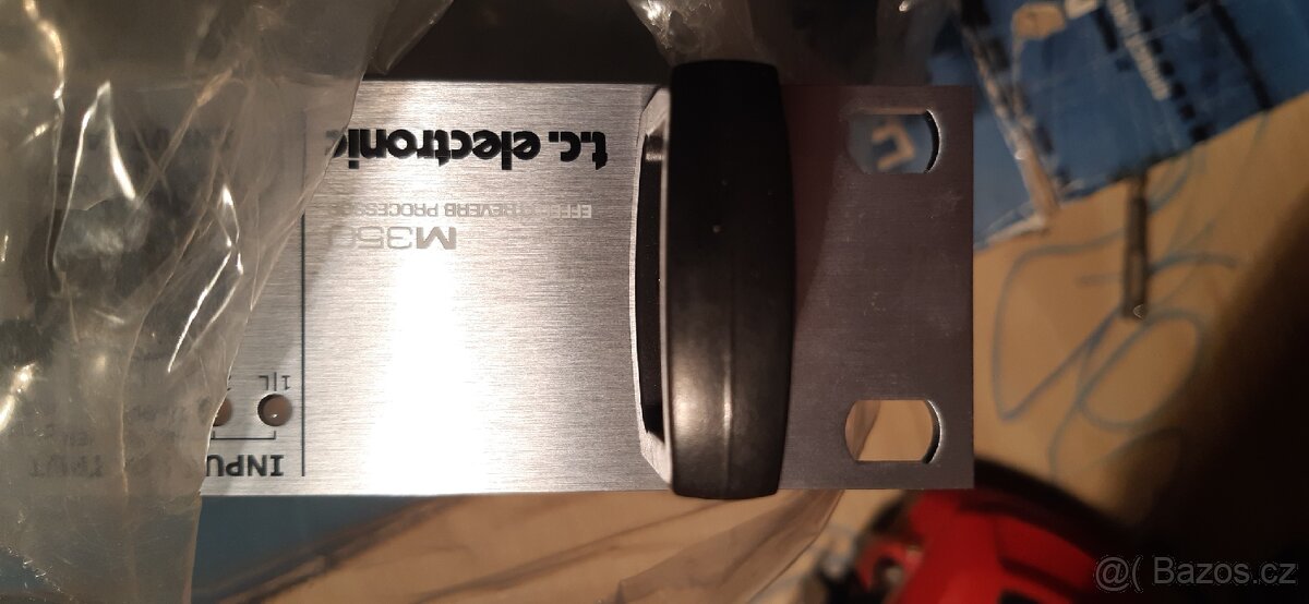 T.C. electronic m350 efekt ový procesor - 2
