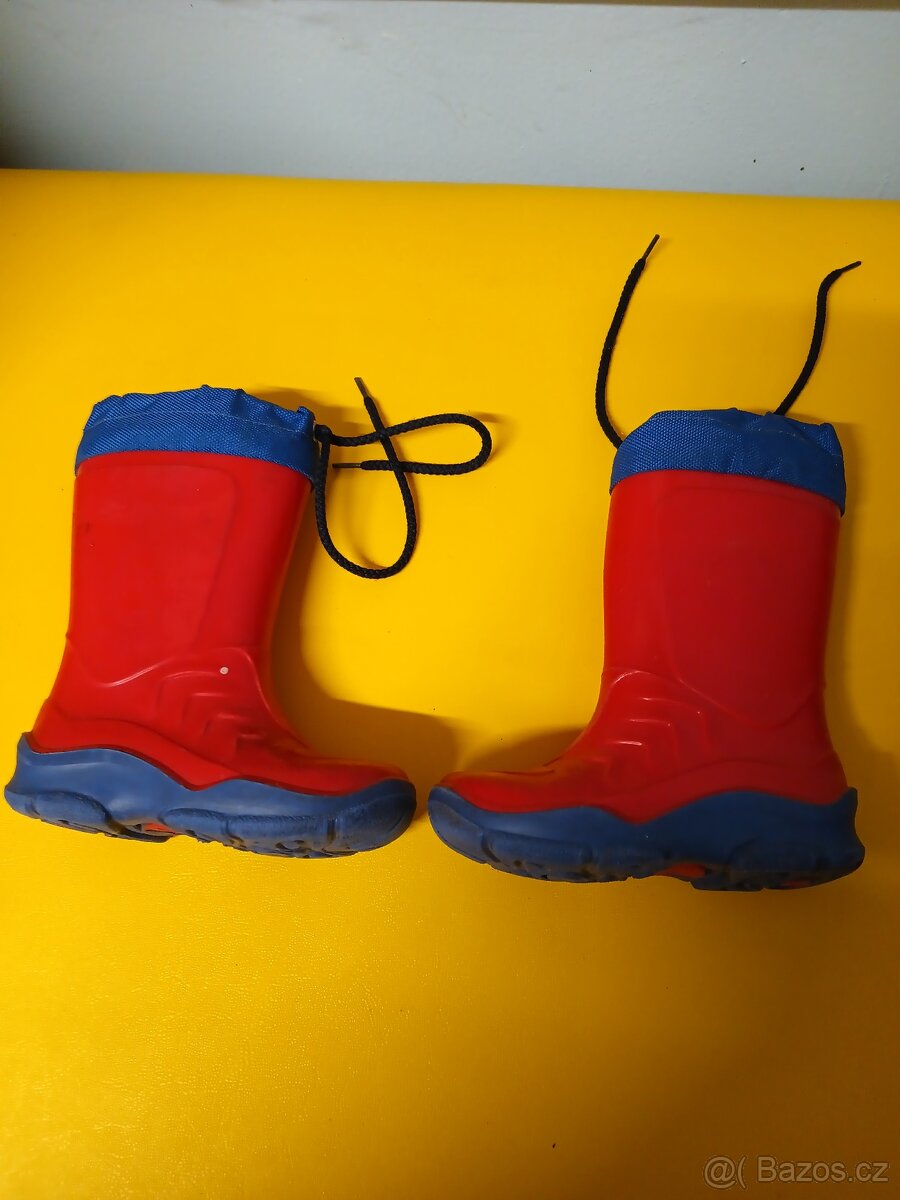 Gumáky 22 - 2