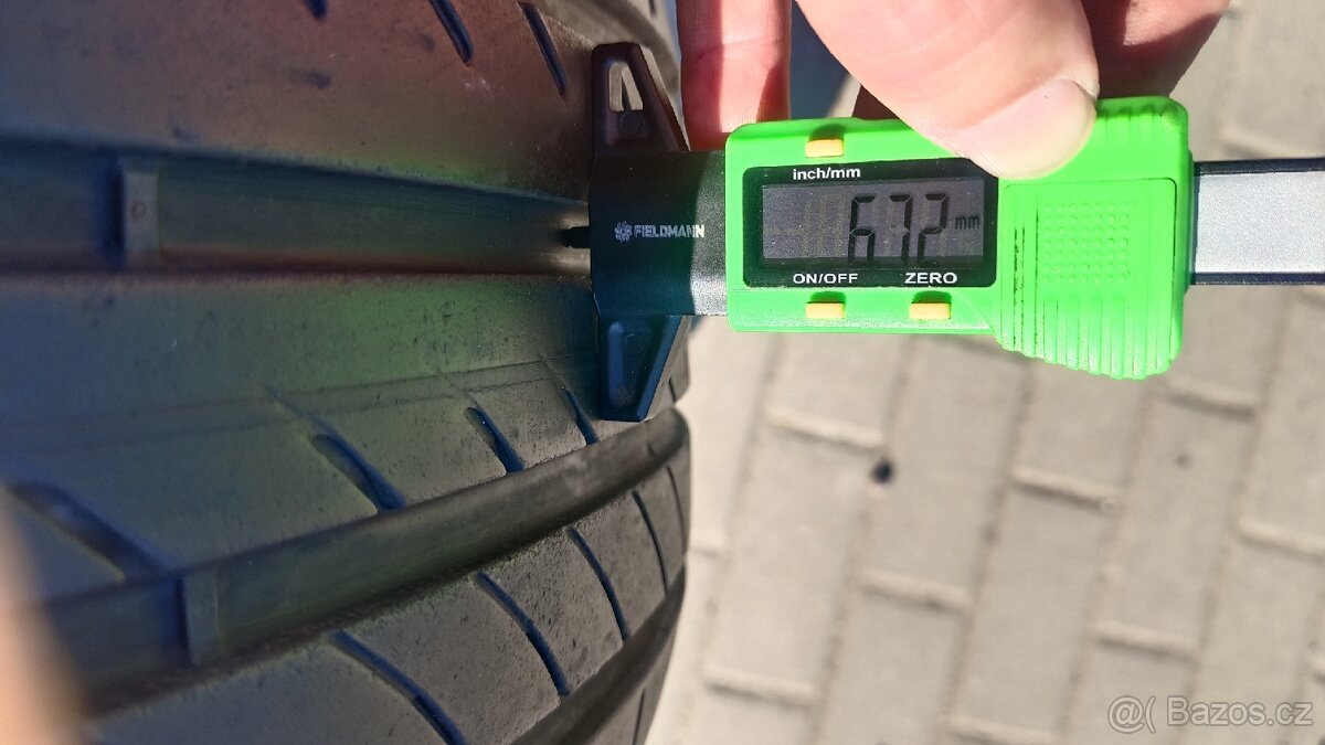 245/35/20 245/35 r20 - 2