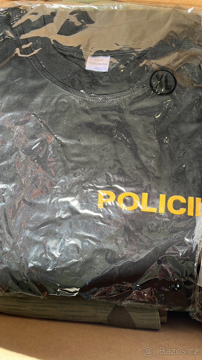 Oblečení policie - 2