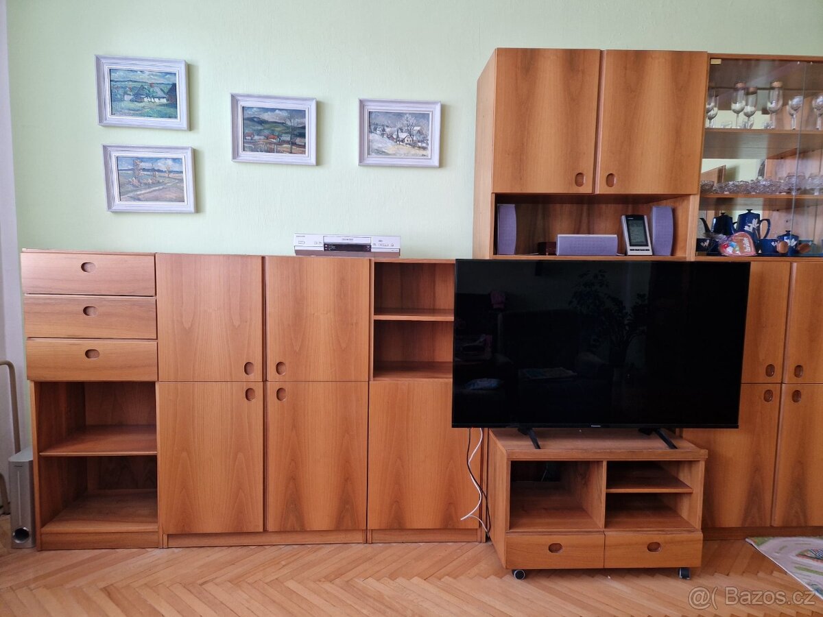 Obývací stěna - 2