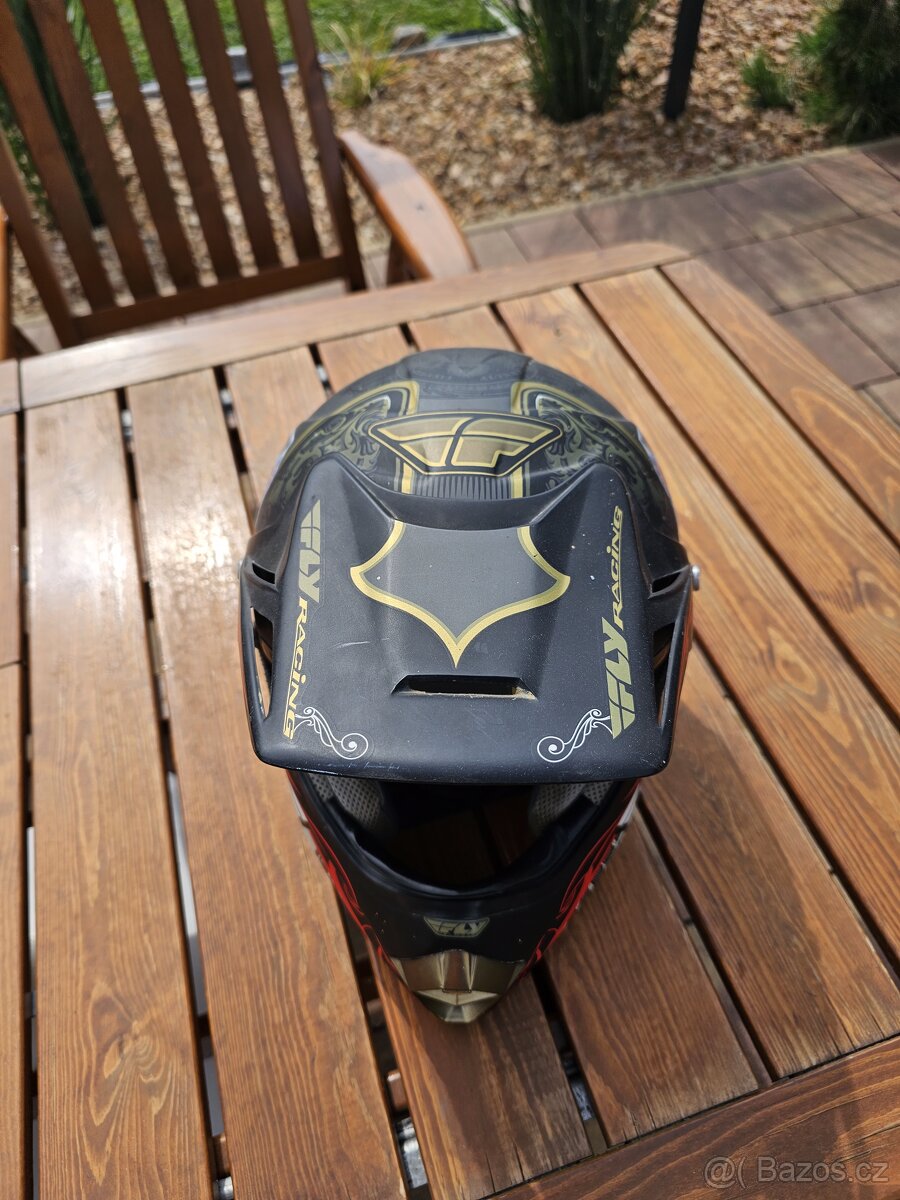 Prodám enduro prilbu - 2