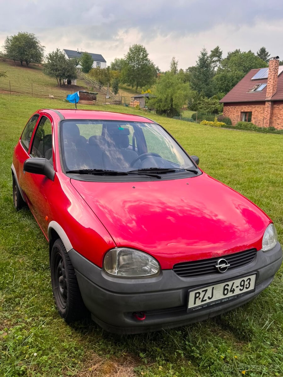 Opel Corsa 1.2 najeto 88 600km - 2