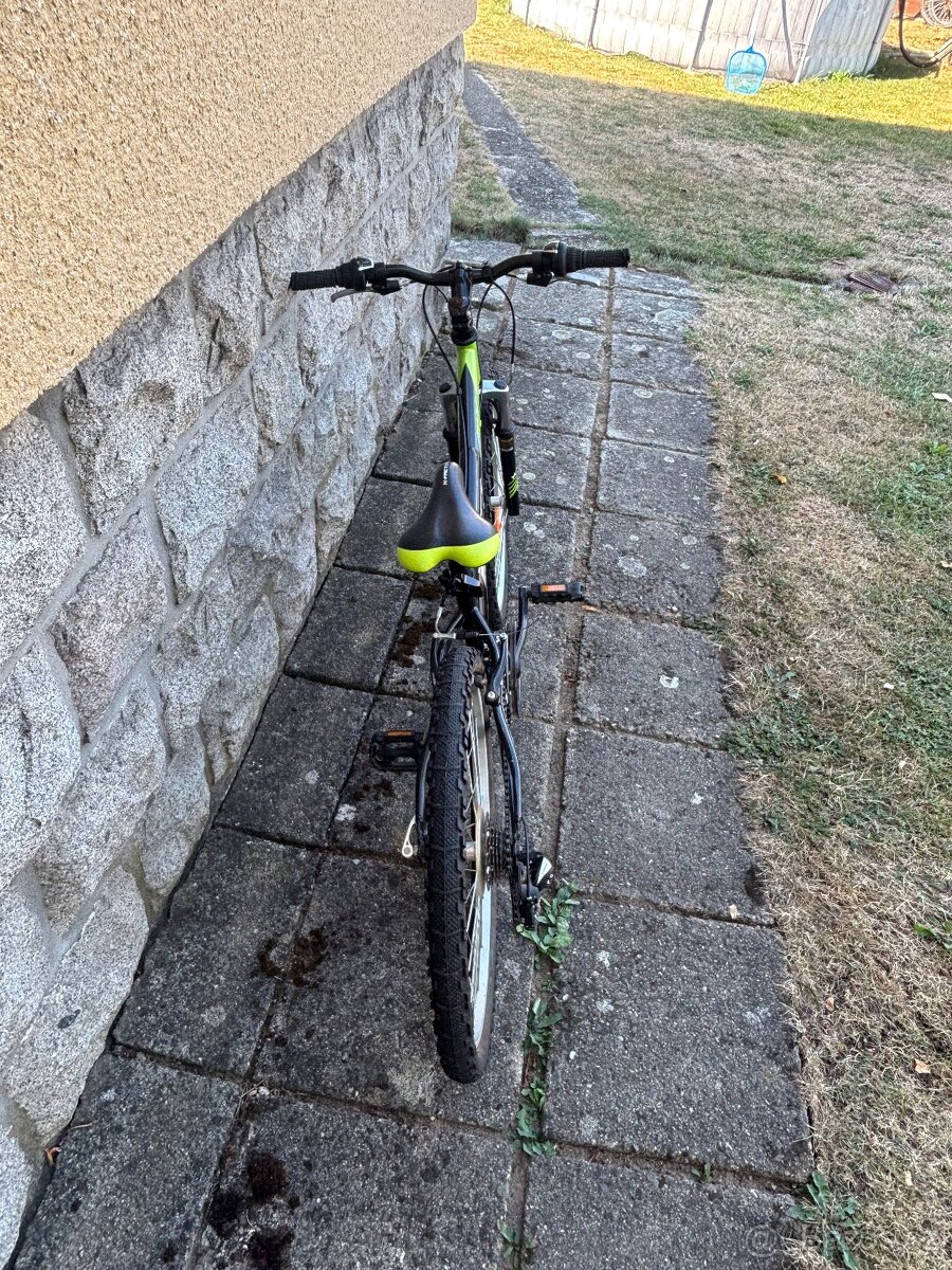 Dětské kolo . - 2