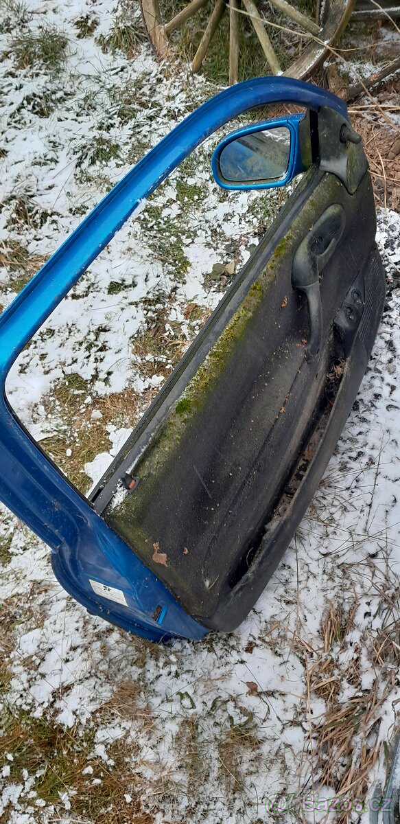 Levé dveře opel corsa edice 2000 - 2