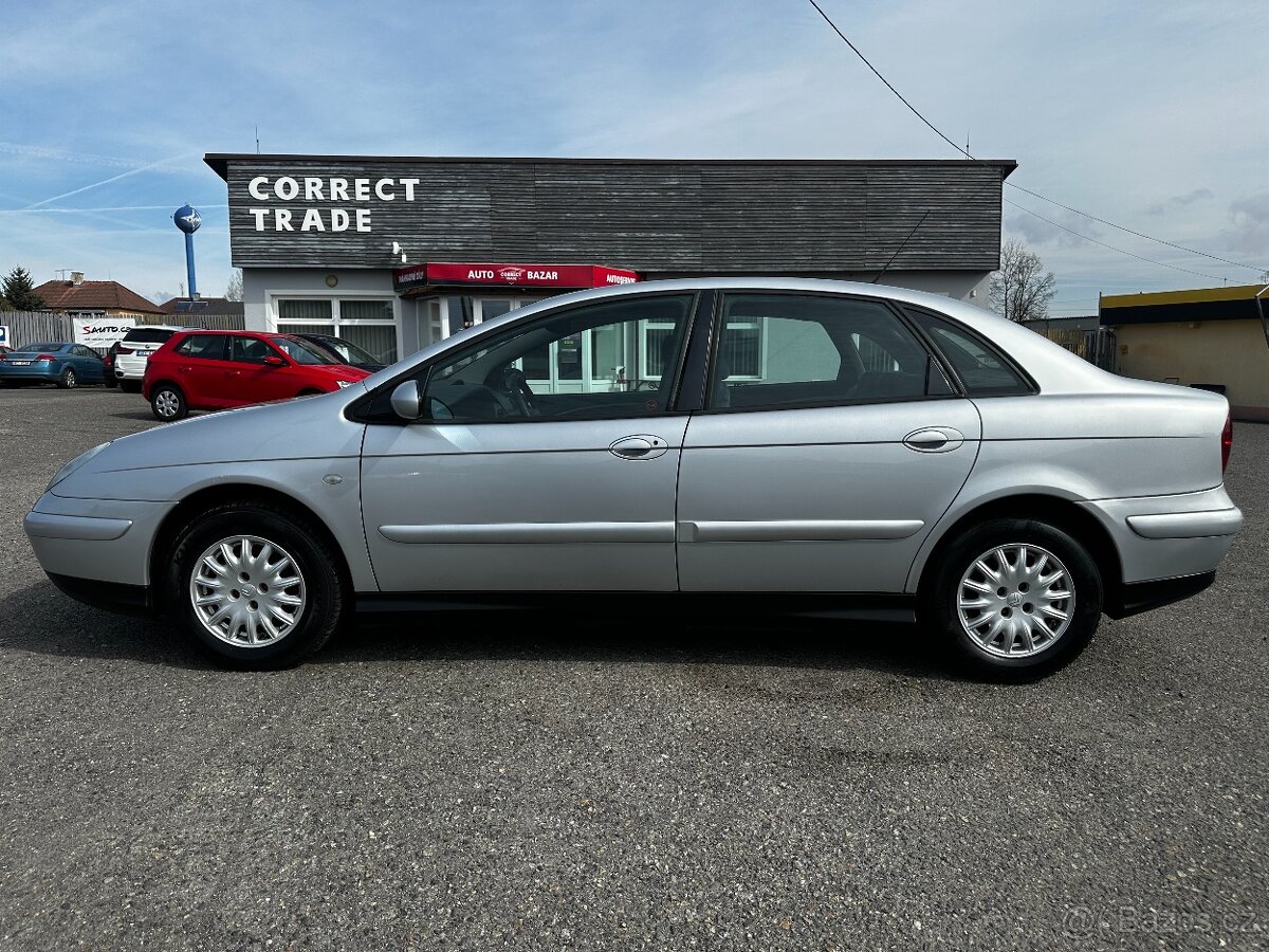 CITROEN C5 2,2 HDI -- 16V SX - HEZKÝ STAV - 2