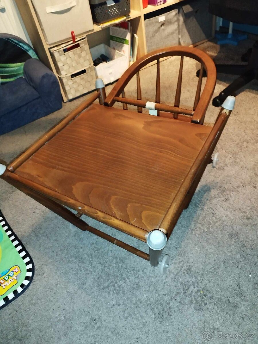 Dětská dřevěná židle - 2