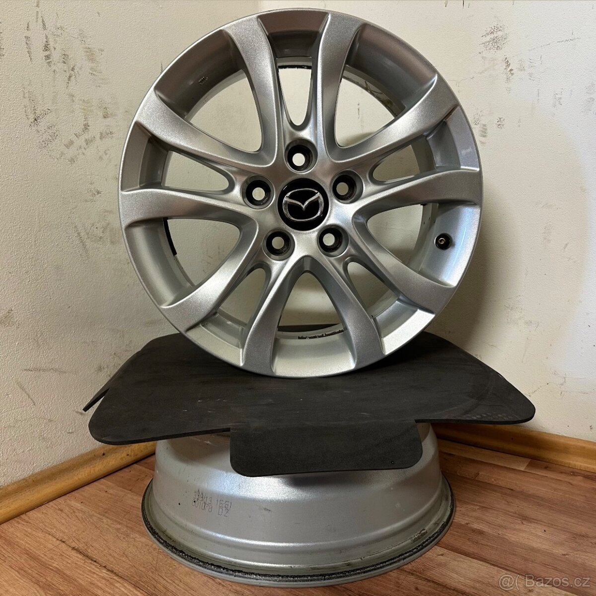 KRÁSNÁ MAZDA 6 5x114,3 R16 ET42 ( 6,5Jx16 ) 67,1mm - 2