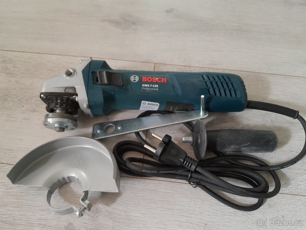 Úhlová bruska BOSCH GWS 7-125 - 2