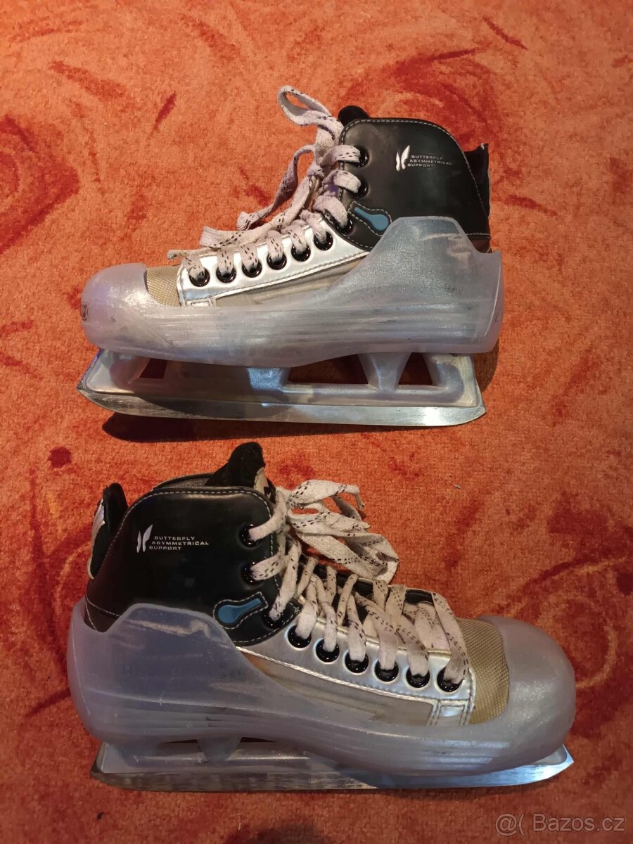 Brankářské brusle Bauer NIKE Vapor XXX, vel. 5EE, EUR38,5 - 2