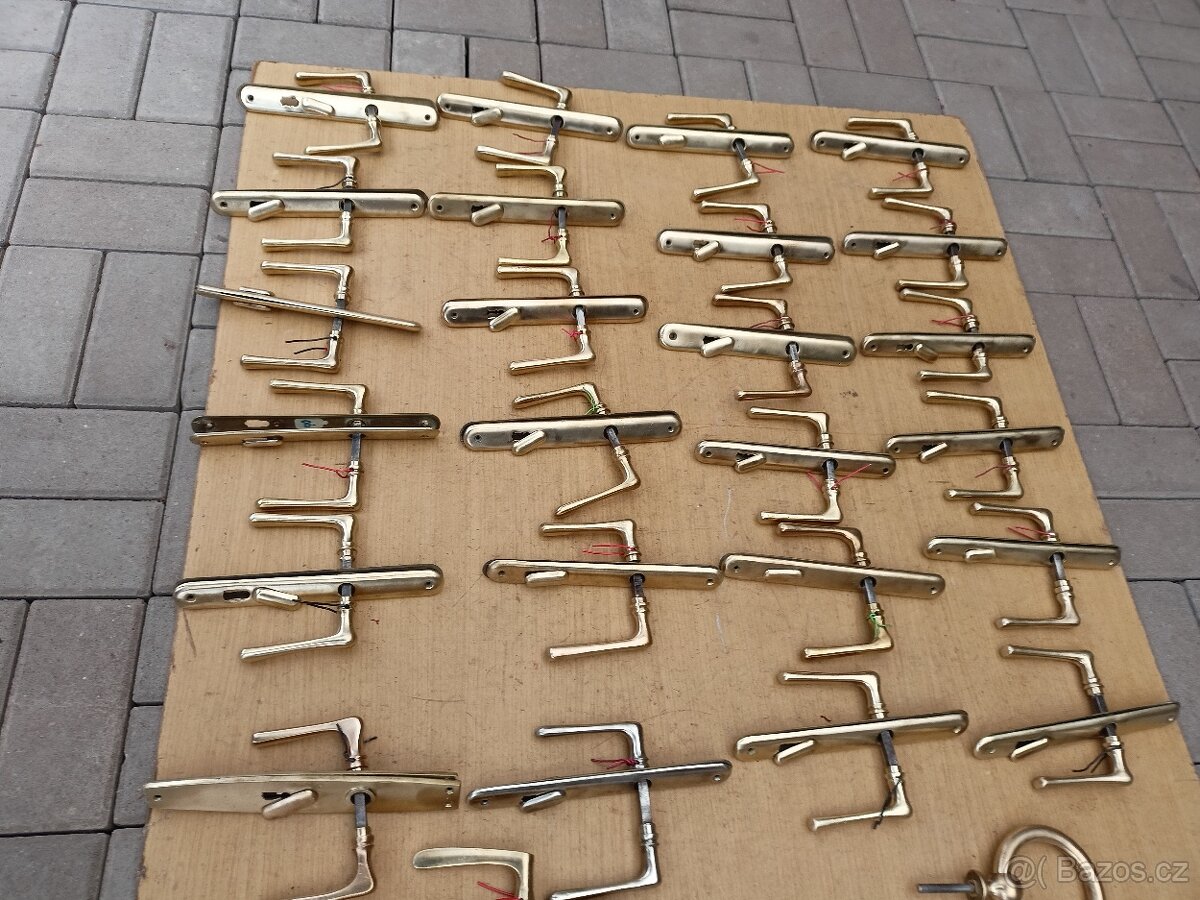 Kliky,mosazné kliky,kování,kování na dveře 2. - 2