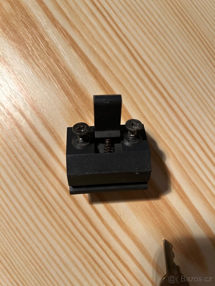 Zámek schránky Škoda Favorit Forman s klíčem - 2