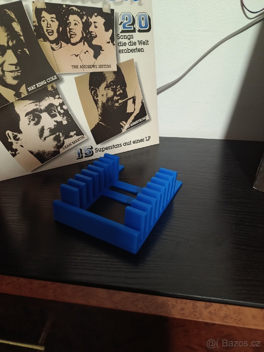 Stojan na LP desky - 2