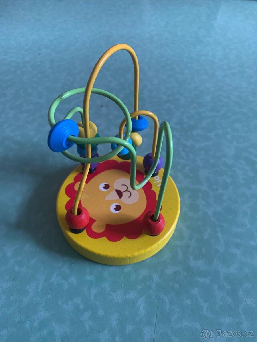 Různé hračky pro minčo - 2