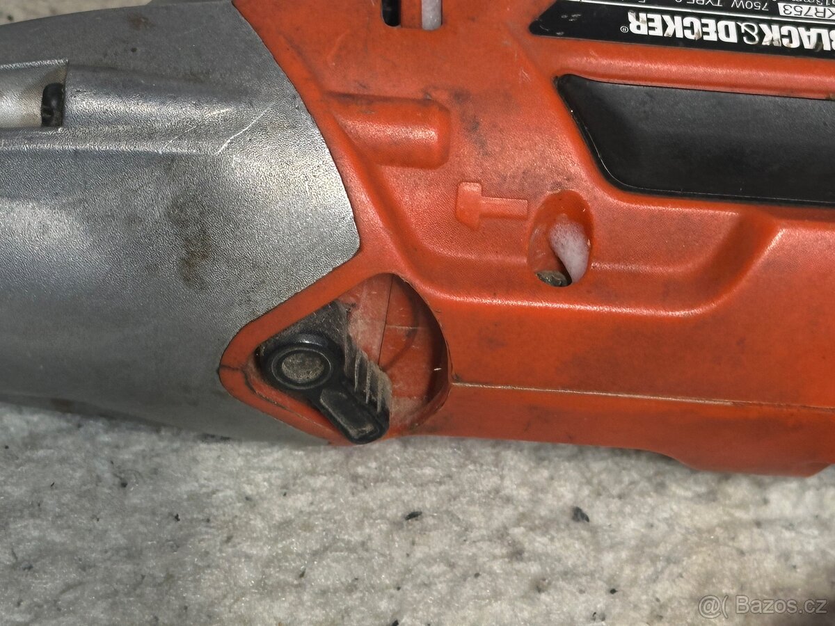 Příklepová vrtačka Black and Decker - 2