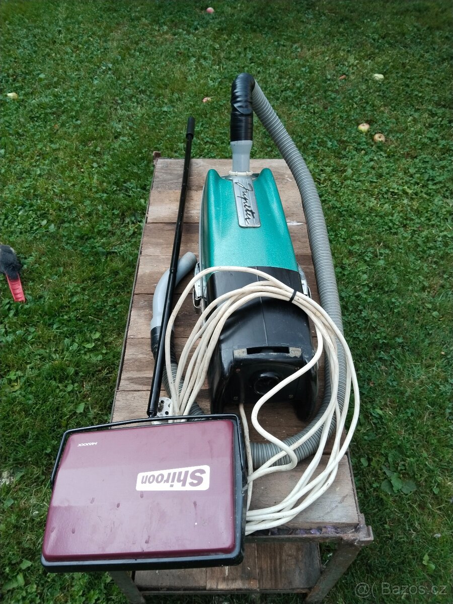 Retro vysavač Jupiter - 2