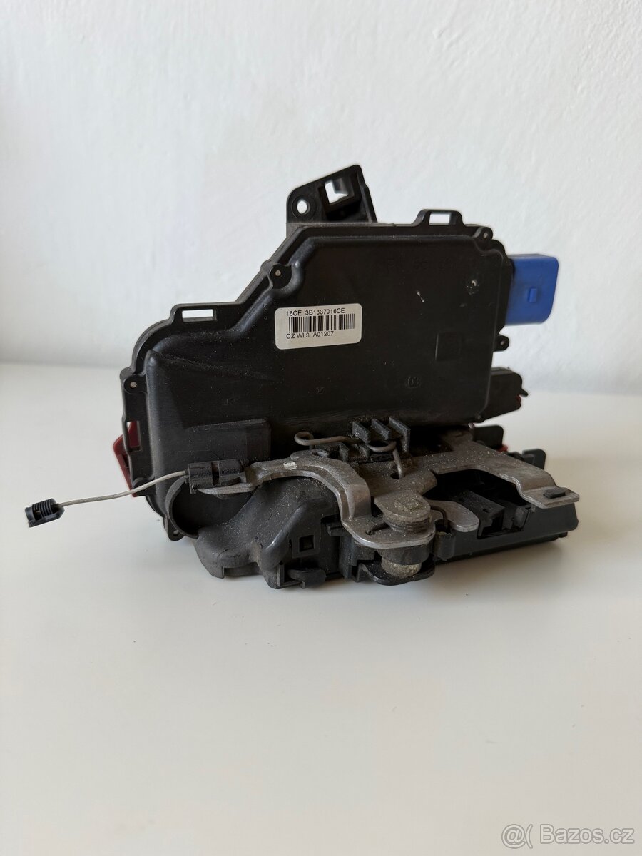 Zámek pro pravé přední dveře - 2