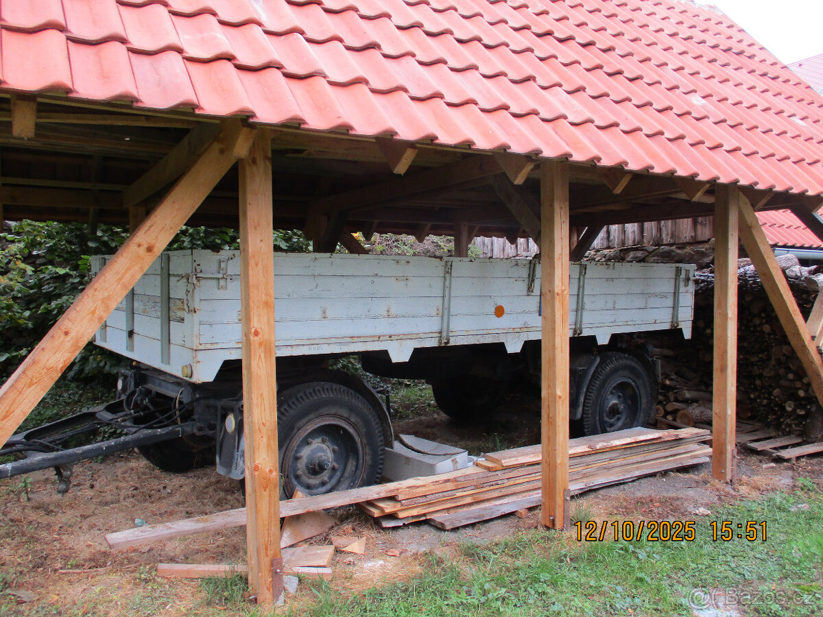Přívěs za traktor - 2