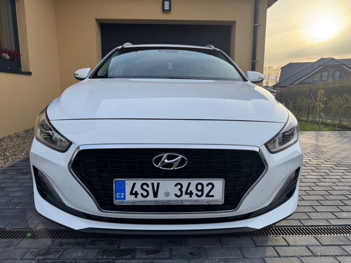 Hyundai i30 1.4i 115000Km - 2