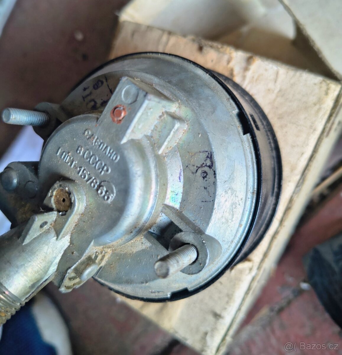 Nové a použité tachometry klakson 6V 12V žárovka 6V 12V - 2