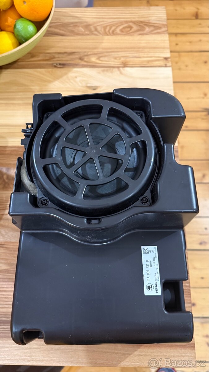 Škoda Enyaq/VW ID.4 - originální subwoofer - 2