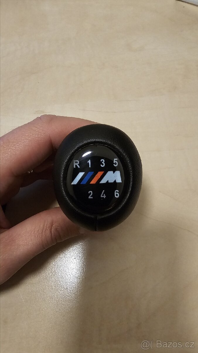 Hlavice řadící páky BMW - 2
