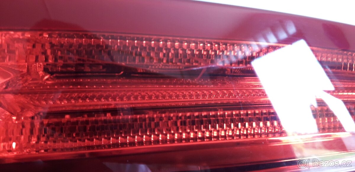 Zadní světlo Jaguar F-Type - 2