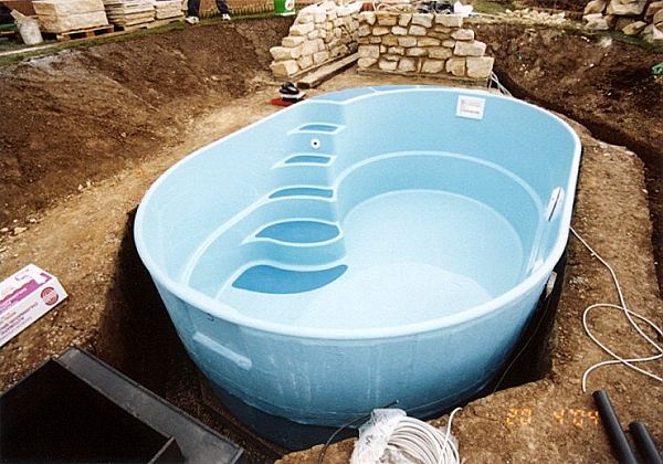 Bazén sklolaminát - 4,0m x 2,7m x1,25m - 2