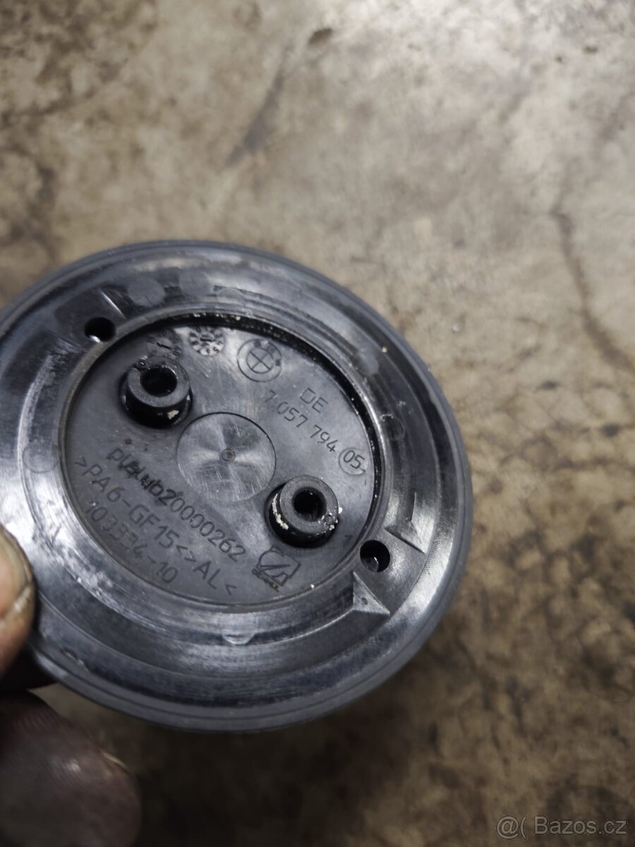 Přední znak BMW 51147057794 - 2