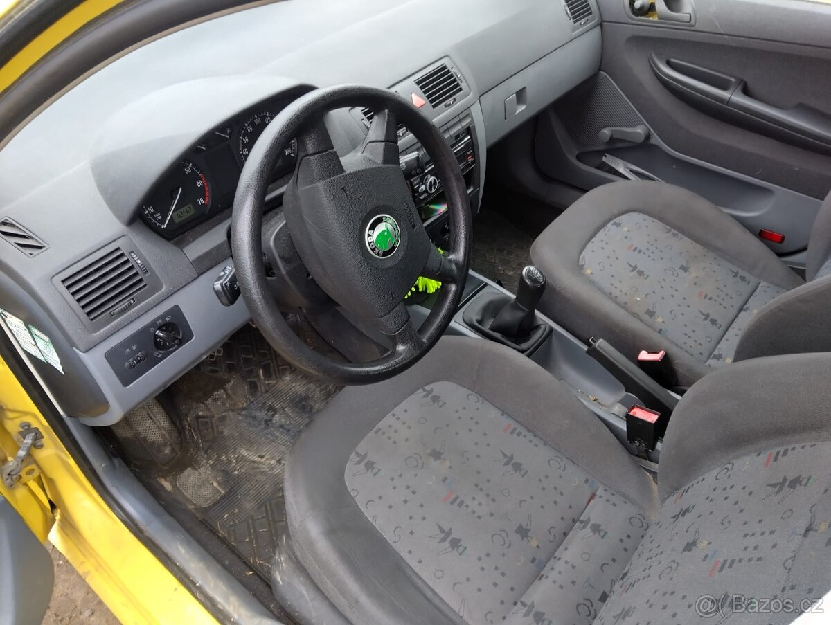 Škoda Fabia 1.4 mpi 44 kw - původ ČR - - 2